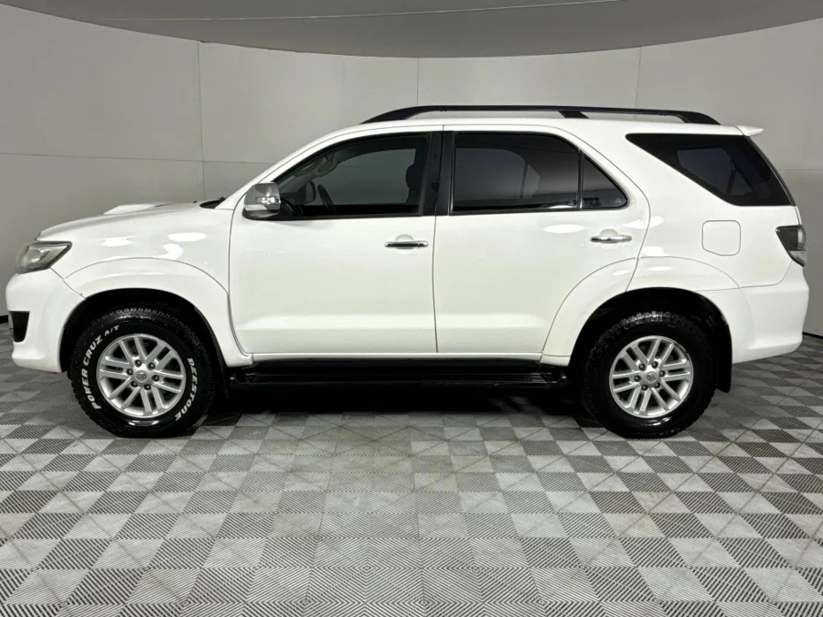 Used 2015 Toyota Fortuner 2.5D-4D auto - WeBuyCars Gqeberha