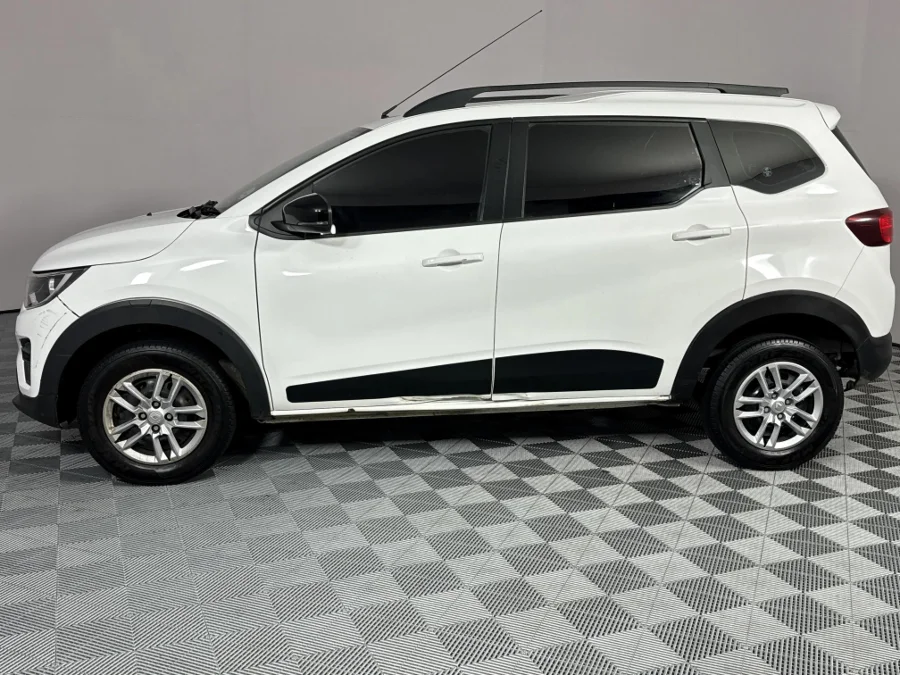 Used 2025 Renault Triber 1.0 Dynamique - WeBuyCars Lansdowne