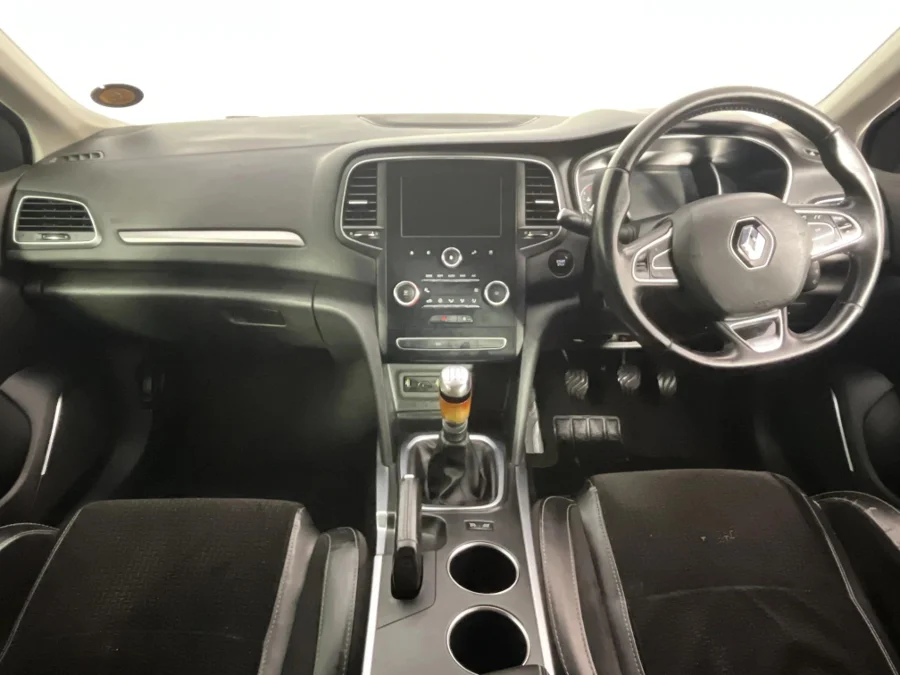 Used 2017 Renault Megane 84kW Dynamique - WeBuyCars Germiston Used 2017 Renault Megane 84kW Dynamique - WeBuyCars Germiston