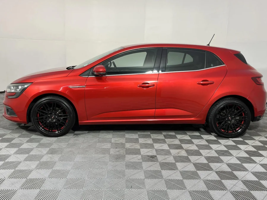 Used 2017 Renault Megane 84kW Dynamique - WeBuyCars Germiston Used 2017 Renault Megane 84kW Dynamique - WeBuyCars Germiston