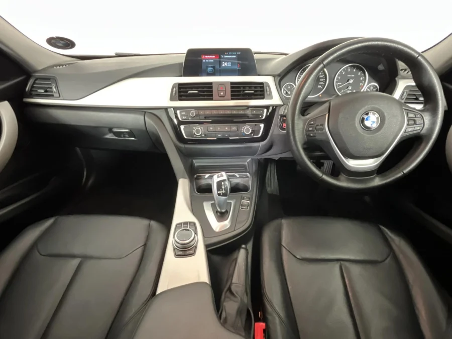 Used 2017 BMW 3 Series 318i auto - WeBuyCars The Dome
