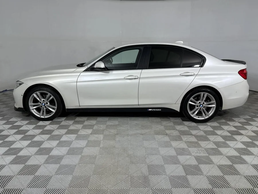 Used 2016 BMW 3 Series 320d - WeBuyCars Silverlakes Used 2016 BMW 3 Series 320d - WeBuyCars Silverlakes
