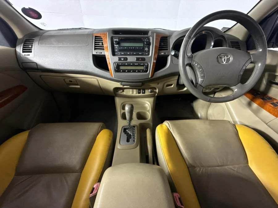 Used 2010 Toyota Fortuner 3.0D-4D auto - WeBuyCars Durban
