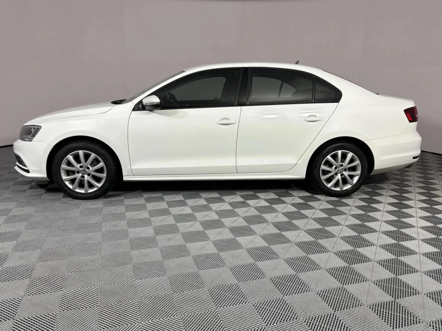 Used 2017 Volkswagen Jetta 1.4TSI Comfortline auto - WeBuyCars Brackenfell Cape Town