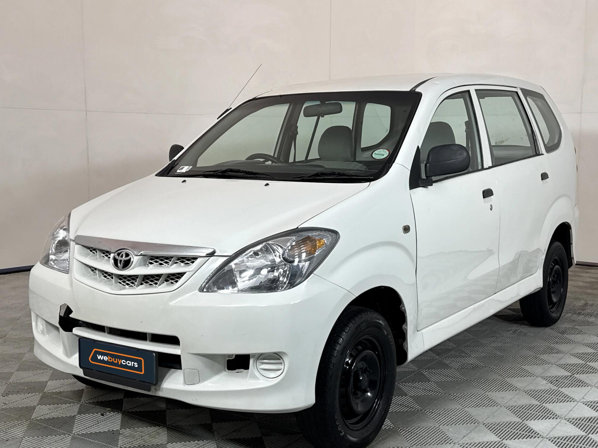 Used 2010 Toyota Avanza 1.3 S panel van