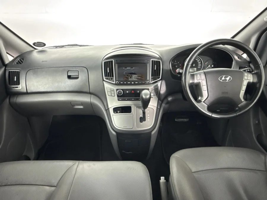 Used 2019 Hyundai H-1 2.5VGTi bus Elite 9-seater - WeBuyCars George Used 2019 Hyundai H-1 2.5VGTi bus Elite 9-seater - WeBuyCars George