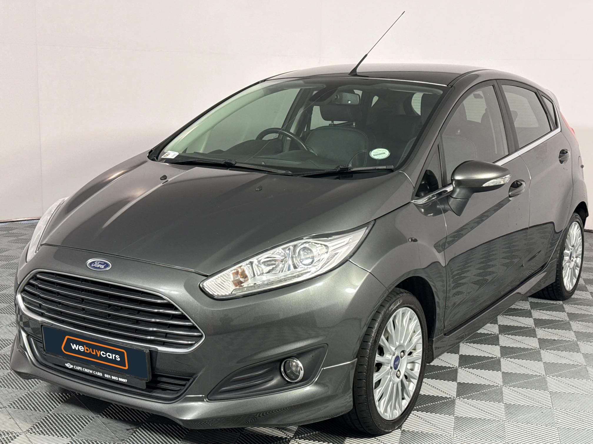 Used 2016 Ford Fiesta 5-door 1.0T Titanium