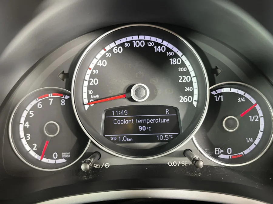 Used 2013 Volkswagen Beetle 1.4TSI Sport auto - WeBuyCars The Dome Used 2013 Volkswagen Beetle 1.4TSI Sport auto - WeBuyCars The Dome