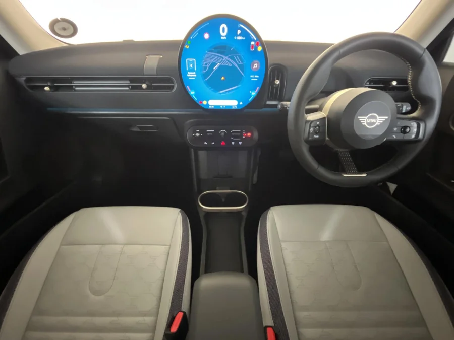 Used 2024 MINI Cooper C 3-door - WeBuyCars Midstream