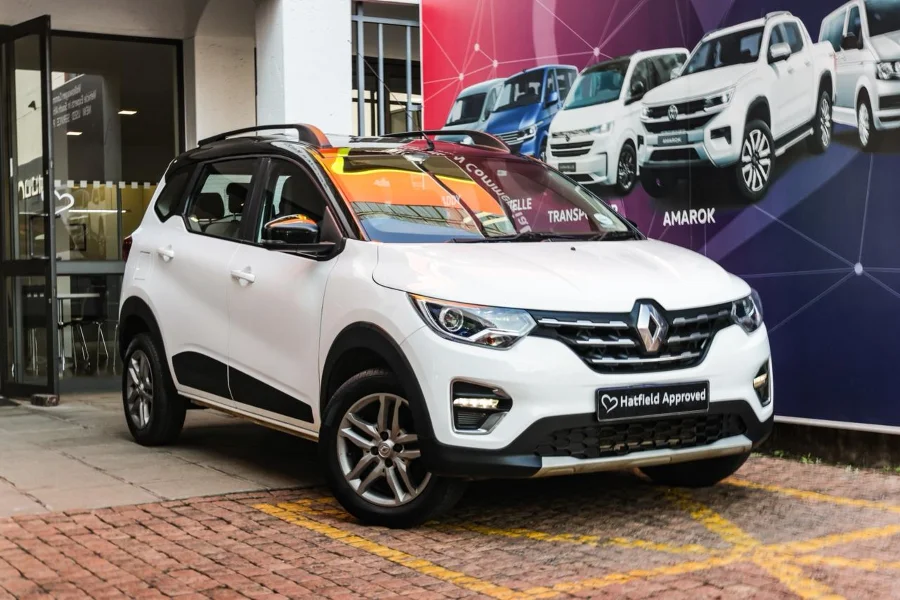 Used 2024 Renault Triber 1.0 Prestige - VW Commercial Hatfield Used 2024 Renault Triber 1.0 Prestige - VW Commercial Hatfield