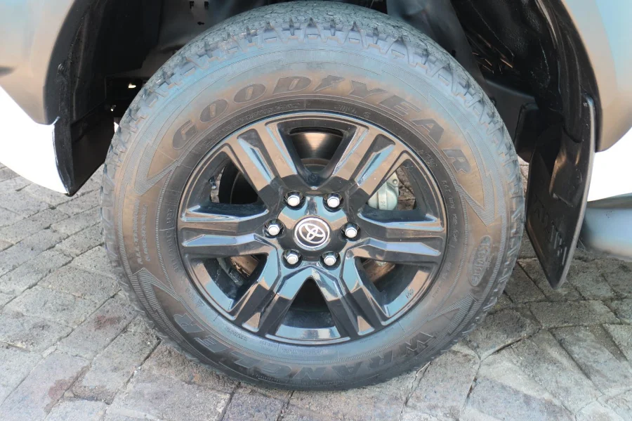 Preloaded Image 25