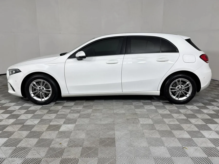 Used 2019 Mercedes-Benz A-Class A200 hatch AMG Line - WeBuyCars George Used 2019 Mercedes-Benz A-Class A200 hatch AMG Line - WeBuyCars George