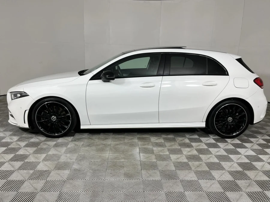 Used 2019 Mercedes-Benz A-Class A250 hatch AMG Line - WeBuyCars Vereeniging