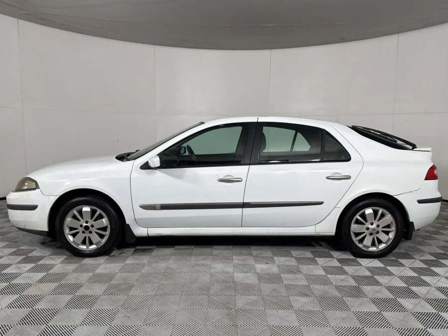 Used 2008 Renault Laguna 2.0T dynamique - WeBuyCars Riverhorse Used 2008 Renault Laguna 2.0T dynamique - WeBuyCars Riverhorse