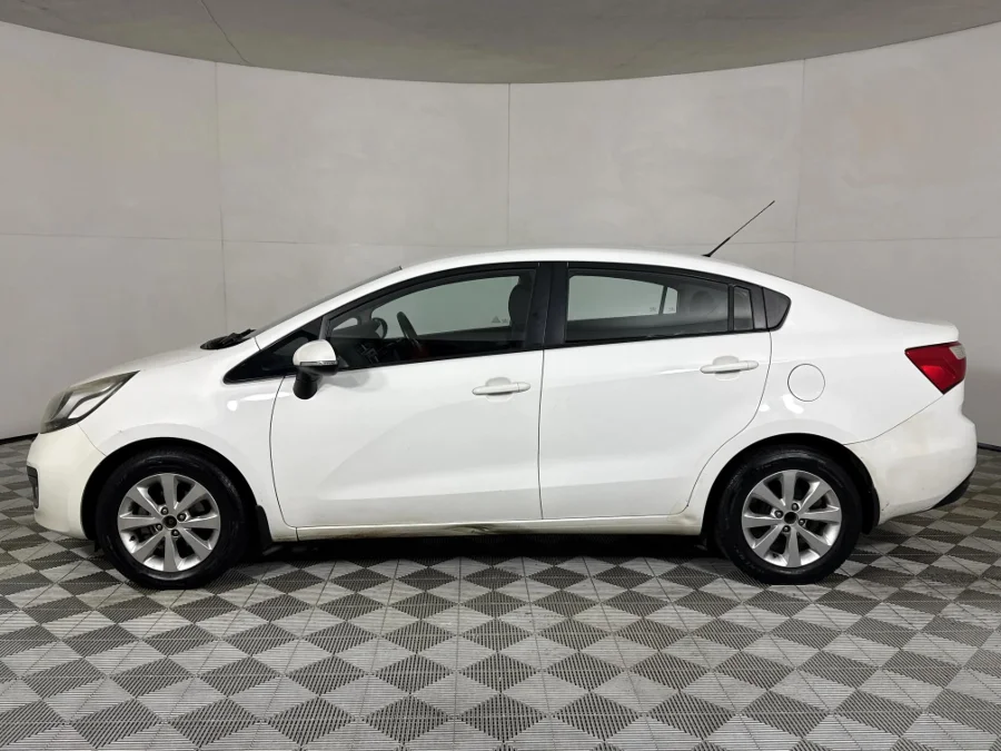 Used 2014 Kia Rio sedan 1.4 auto - WeBuyCars JHB South Used 2014 Kia Rio sedan 1.4 auto - WeBuyCars JHB South