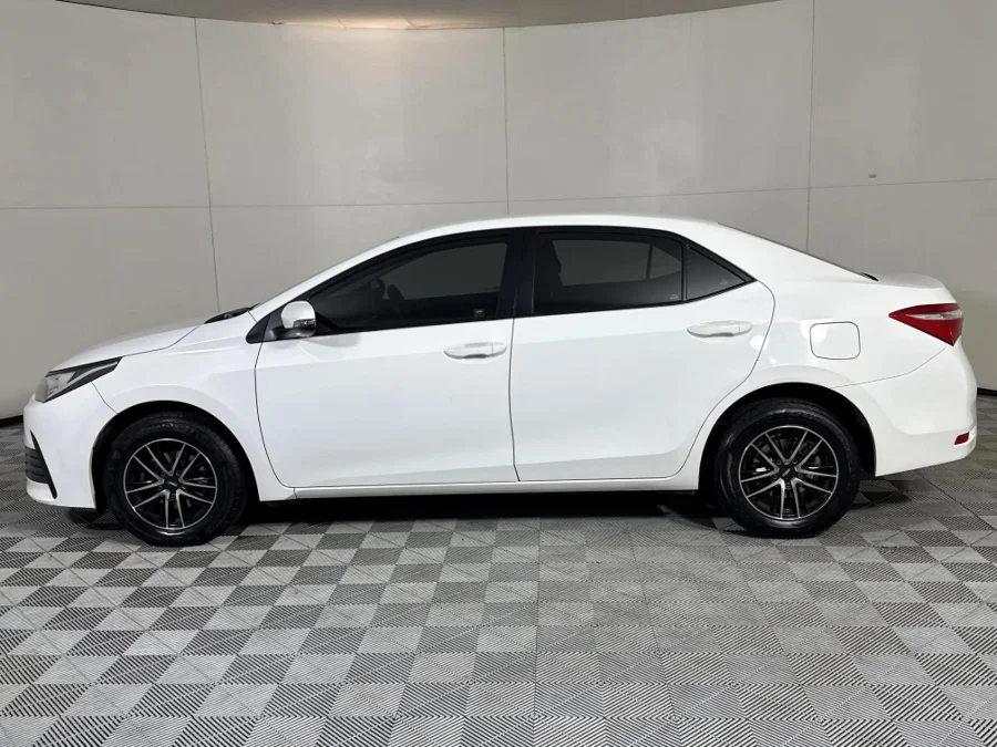 Used 2023 Toyota Corolla Quest 1.8 Plus manual - WeBuyCars Midstream Used 2023 Toyota Corolla Quest 1.8 Plus manual - WeBuyCars Midstream