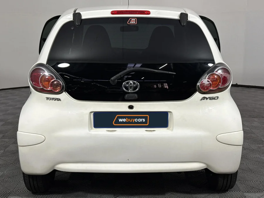 Preloaded Image 16