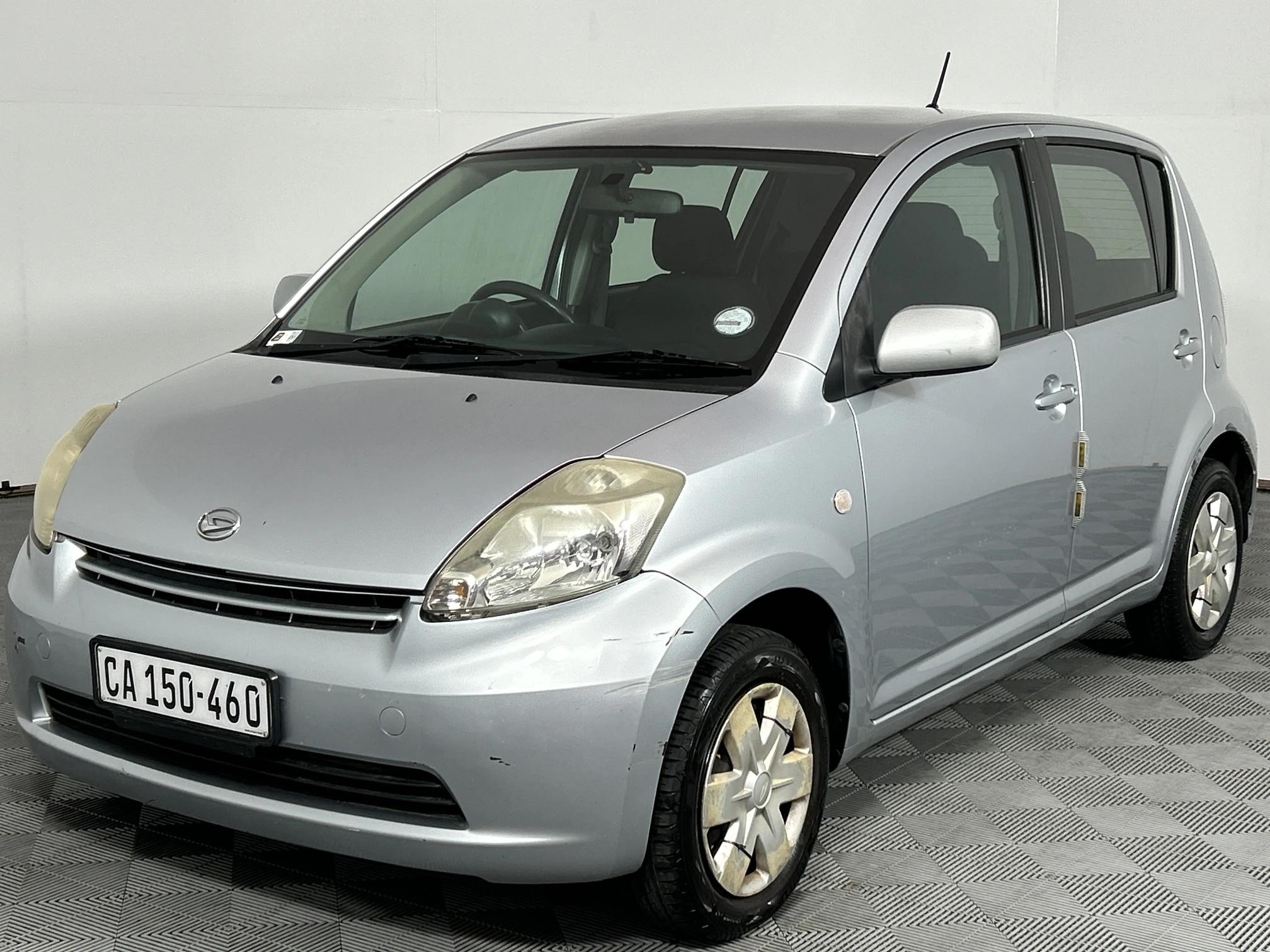 Used 2006 Daihatsu Sirion 1.3 auto
