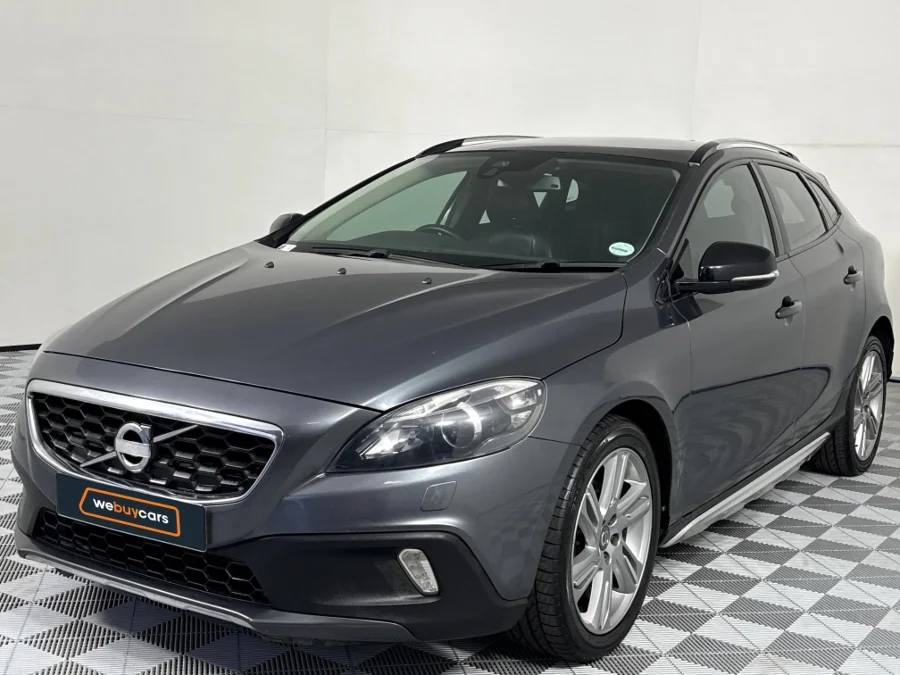 Used 2014 Volvo V40 Cross Country T4 Elite auto - WeBuyCars Vereeniging Used 2014 Volvo V40 Cross Country T4 Elite auto - WeBuyCars Vereeniging