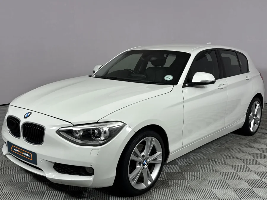 Used 2012 BMW 1 Series 125i 5-door auto - WeBuyCars Lansdowne Used 2012 BMW 1 Series 125i 5-door auto - WeBuyCars Lansdowne