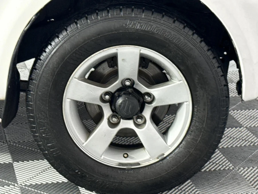 Preloaded Image 3