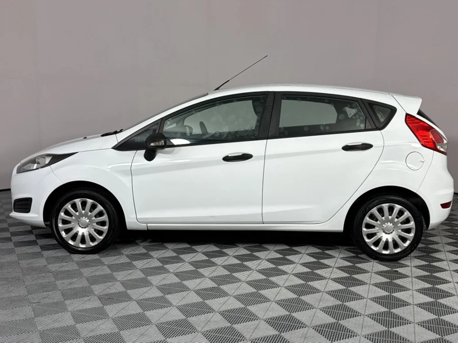 Used 2016 Ford Fiesta 5-door 1.0T Ambiente - WeBuyCars Richmond Used 2016 Ford Fiesta 5-door 1.0T Ambiente - WeBuyCars Richmond