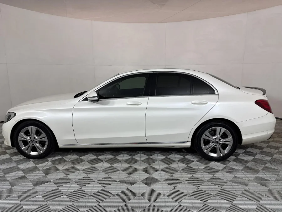 Used 2016 Mercedes-Benz C-Class C200 Avantgarde auto - WeBuyCars JHB South Used 2016 Mercedes-Benz C-Class C200 Avantgarde auto - WeBuyCars JHB South
