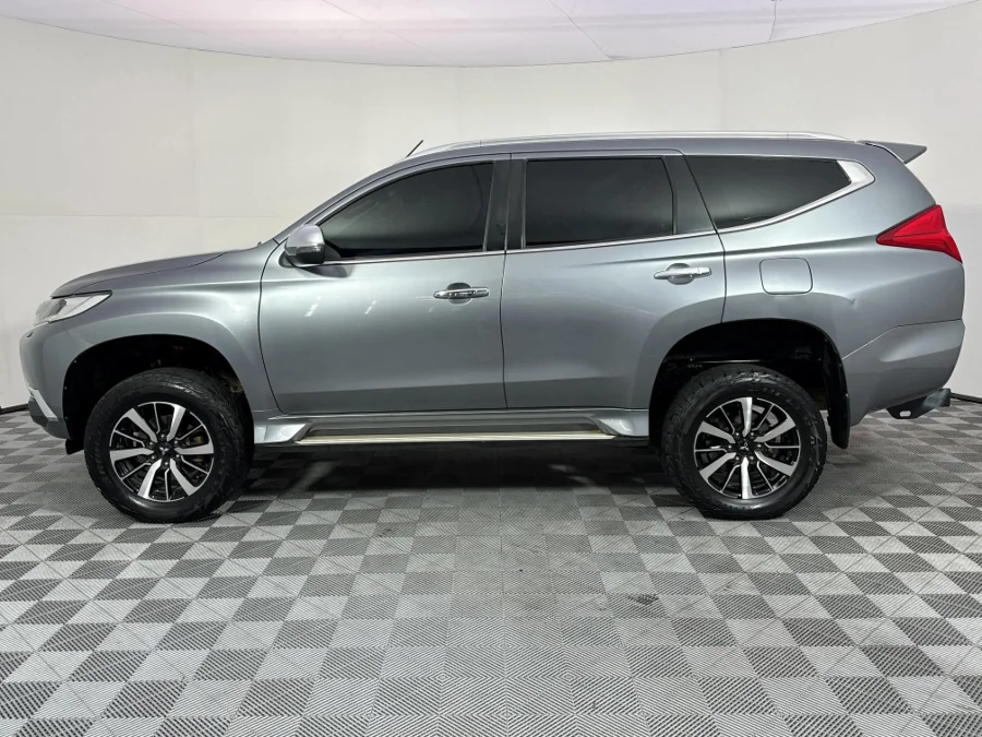 Used 2017 Mitsubishi Pajero Sport 2.4DI-D 4x4 - WeBuyCars Germiston Used 2017 Mitsubishi Pajero Sport 2.4DI-D 4x4 - WeBuyCars Germiston