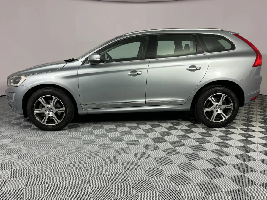 Used 2013 Volvo XC60 D4 Essential auto - WeBuyCars Lansdowne Used 2013 Volvo XC60 D4 Essential auto - WeBuyCars Lansdowne