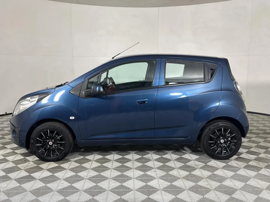 Used 2013 Chevrolet Spark 1.2 Campus - WeBuyCars JHB South