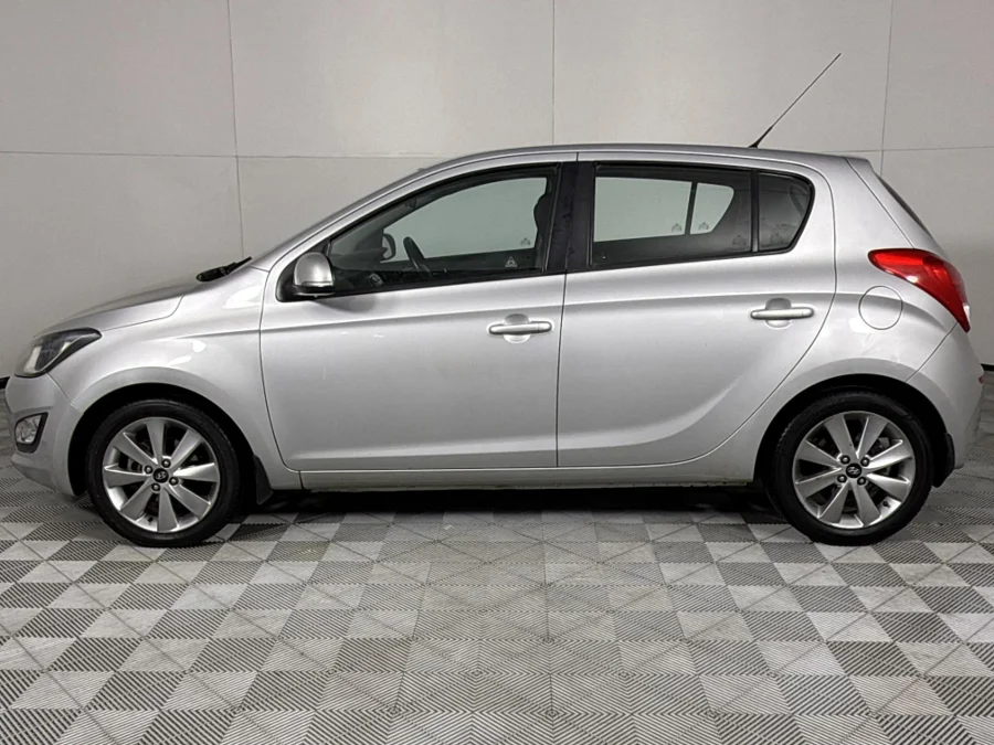 Used 2013 Hyundai i20 1.4 Glide - WeBuycars East London