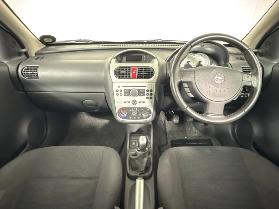 Used 2006 Opel Corsa 1.6 Sport - WeBuyCars George Used 2006 Opel Corsa 1.6 Sport - WeBuyCars George