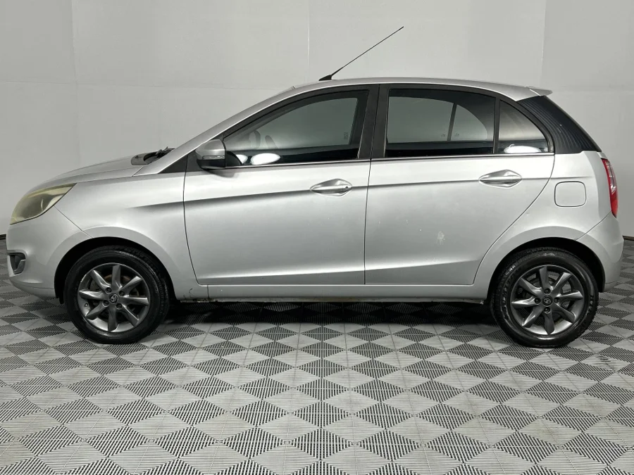 Used 2017 Tata Bolt sedan 1.2T XT - WeBuyCars Richmond