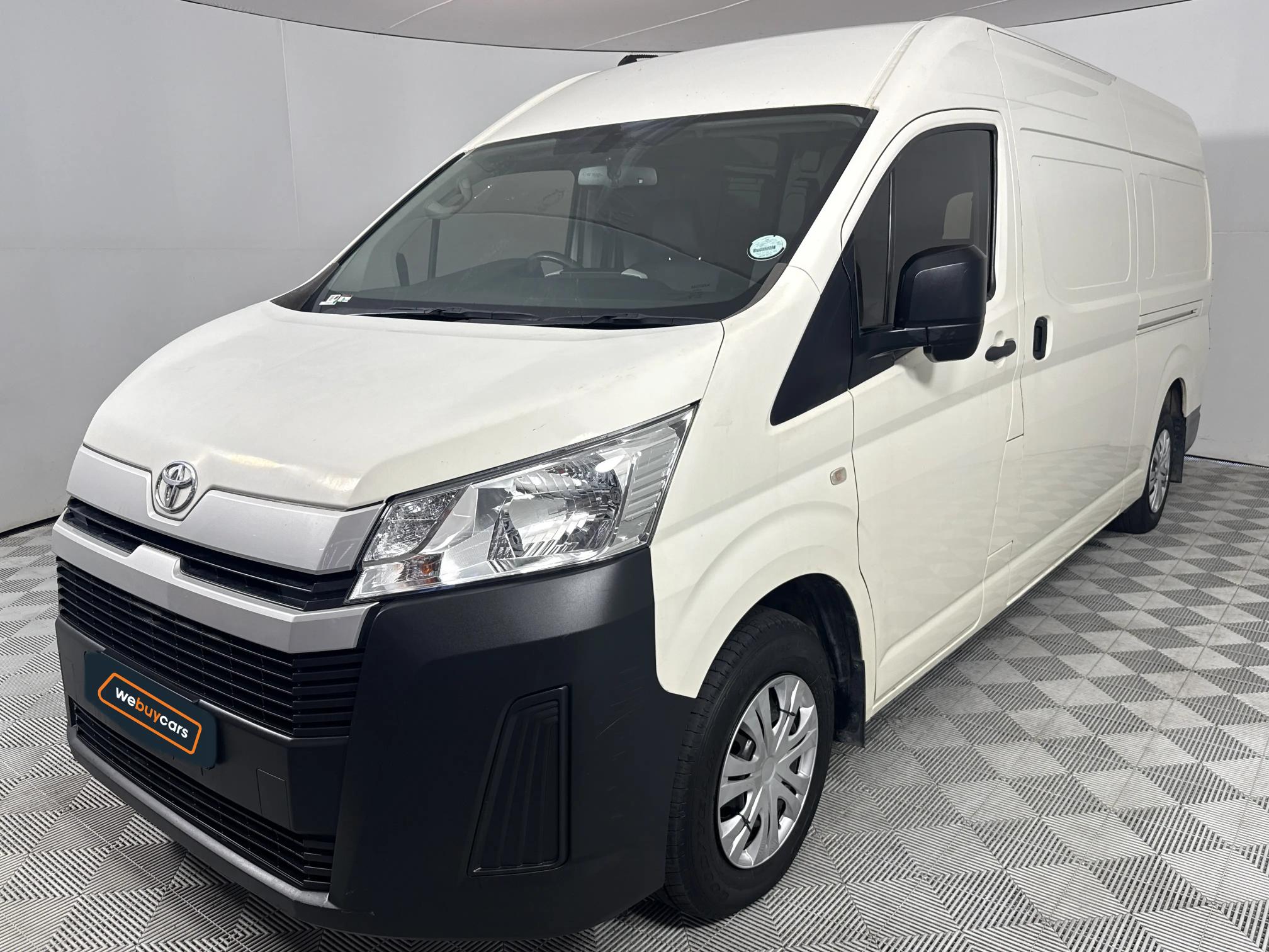 Used 2022 Toyota Quantum 2.8 SLWB panel van