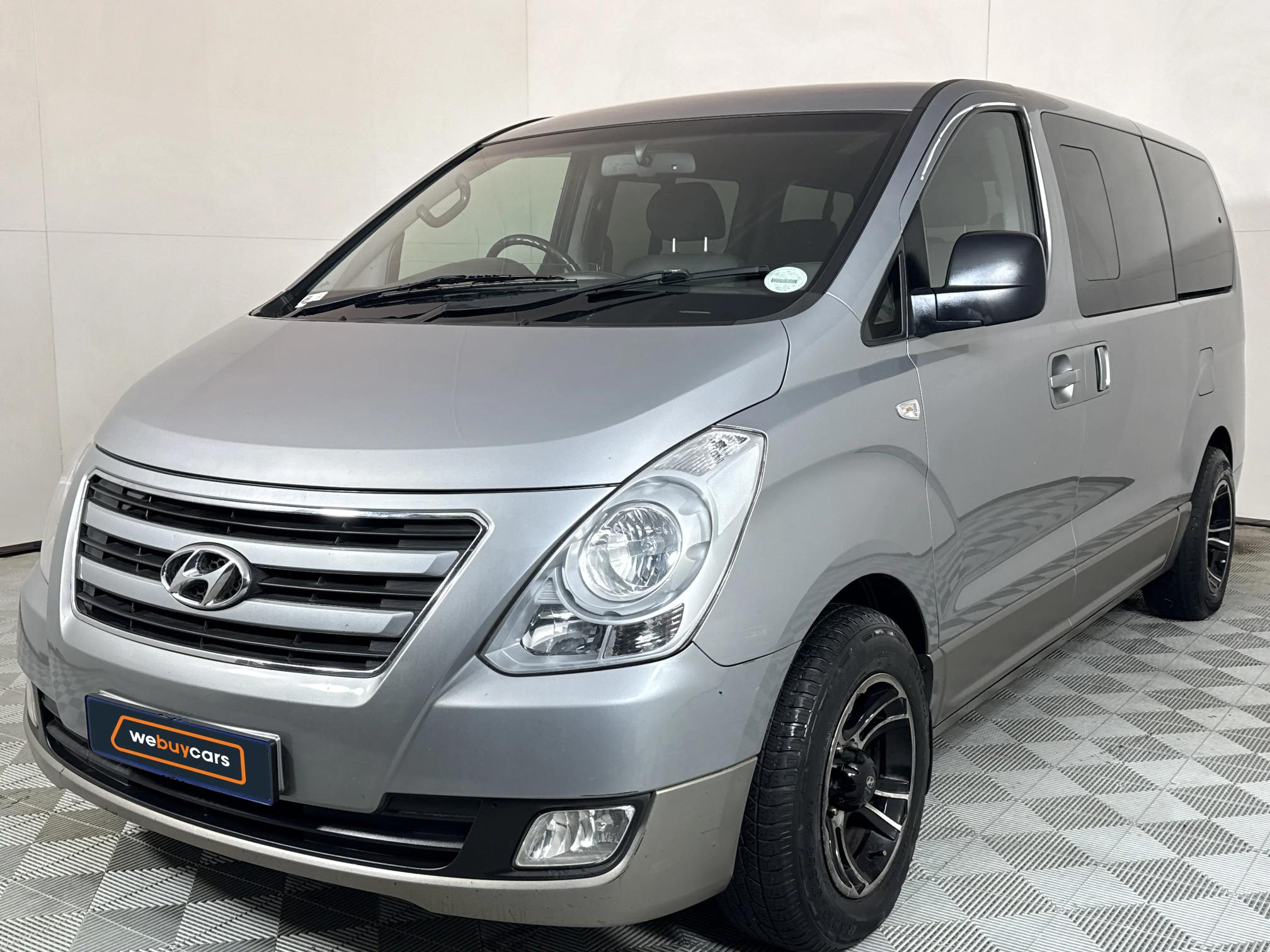 Used 2017 Hyundai H-1 2.5VGTi bus Elite 9-seater