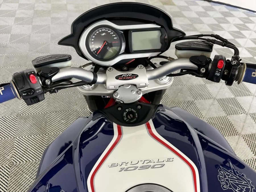 Used 2013 Mv Agusta Brutale 1090rr - WeBuyCars Silverlakes Used 2013 Mv Agusta Brutale 1090rr - WeBuyCars Silverlakes