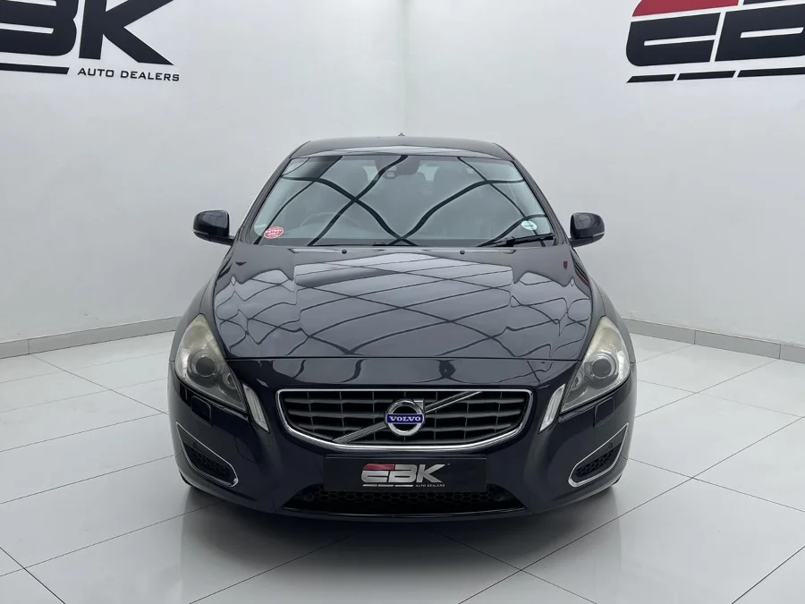 Used 2013 Volvo S60 T3 Elite auto - EBK Auto
