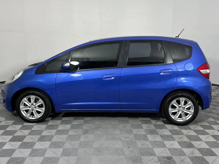 Used 2012 Honda Jazz 1.5 Elegance auto - WeBuyCars Germiston Used 2012 Honda Jazz 1.5 Elegance auto - WeBuyCars Germiston