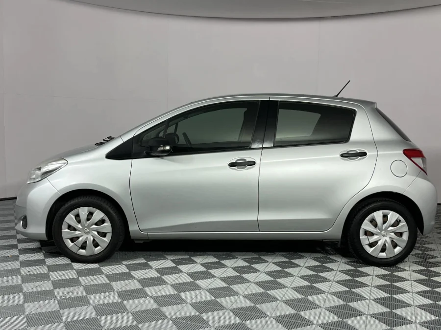 Used 2012 Toyota Yaris 5-door 1.3 Xi - WeBuyCars Brackenfell Cape Town Used 2012 Toyota Yaris 5-door 1.3 Xi - WeBuyCars Brackenfell Cape Town