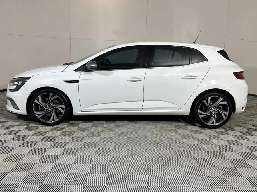 Used 2018 Renault Megane 151kW GT - WeBuyCars Midstream Used 2018 Renault Megane 151kW GT - WeBuyCars Midstream