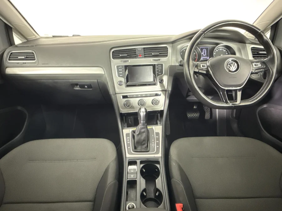 Used 2015 Volkswagen Golf 1.4TSI Comfortline auto - WeBuyCars The Dome