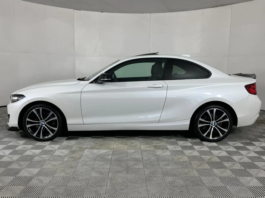 Used 2019 BMW 2 Series 220i coupe M Sport - WeBuyCars The Dome