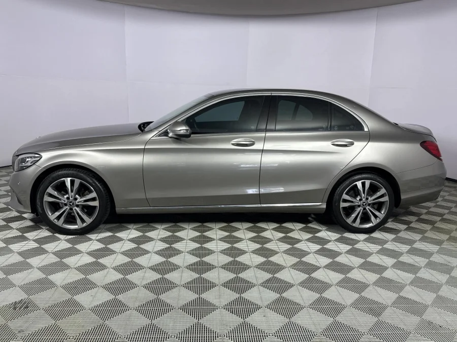 Used 2019 Mercedes-Benz C-Class C180 Avantgarde - WeBuyCars The Dome
