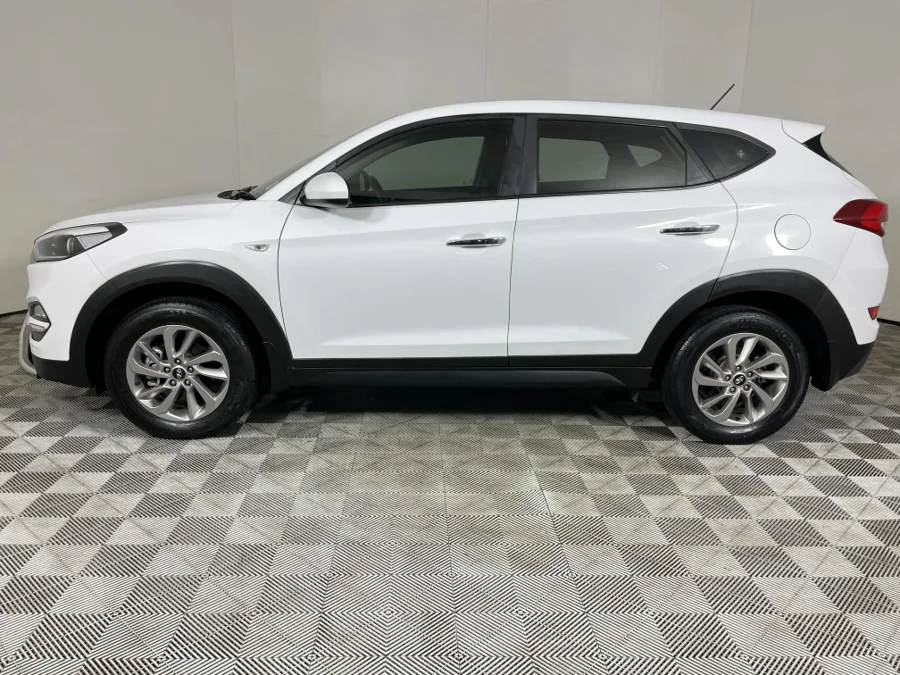 Used 2017 Hyundai Tucson 2.0 Premium auto - WeBuyCars The Dome Used 2017 Hyundai Tucson 2.0 Premium auto - WeBuyCars The Dome
