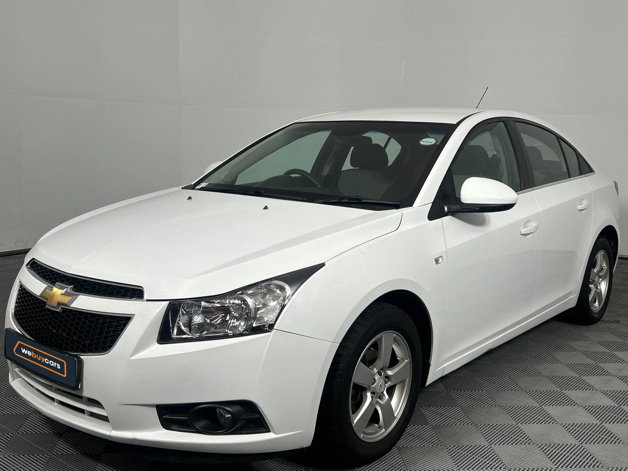 Used 2011 Chevrolet Cruze sedan 1.6 LS