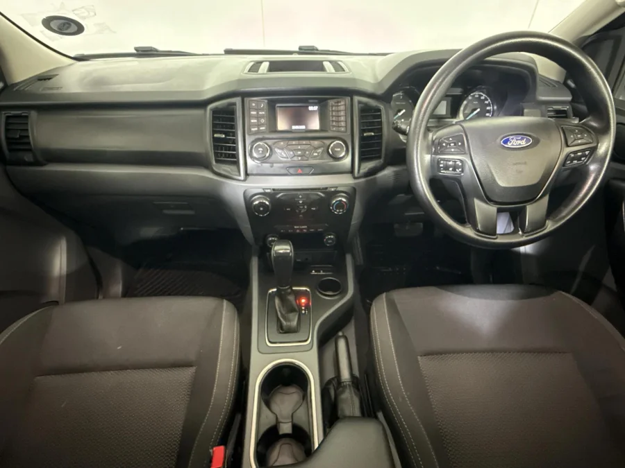 Used 2017 Ford Everest 2.2TDCi XLS auto - WeBuyCars Midstream Used 2017 Ford Everest 2.2TDCi XLS auto - WeBuyCars Midstream