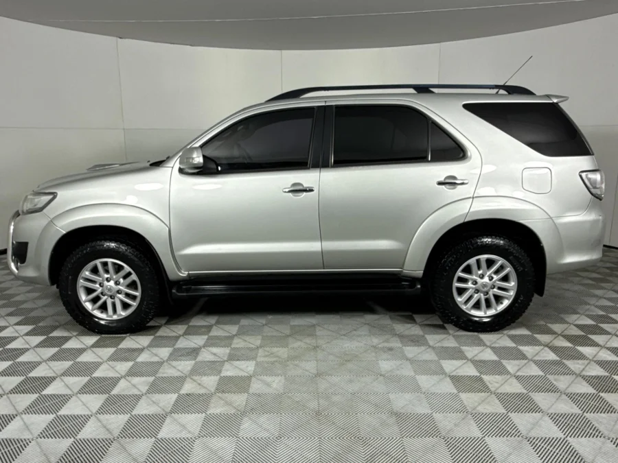 Used 2013 Toyota Fortuner 3.0D-4D 4x4 Limited auto - WeBuycars East London Used 2013 Toyota Fortuner 3.0D-4D 4x4 Limited auto - WeBuycars East London