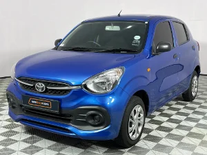 Used 2023 Toyota Vitz 1.0