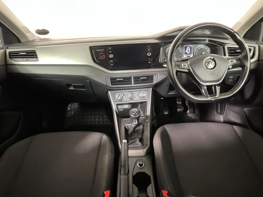 Used 2018 Volkswagen Polo hatch 1.0TSI Comfortline - WeBuyCars The Dome