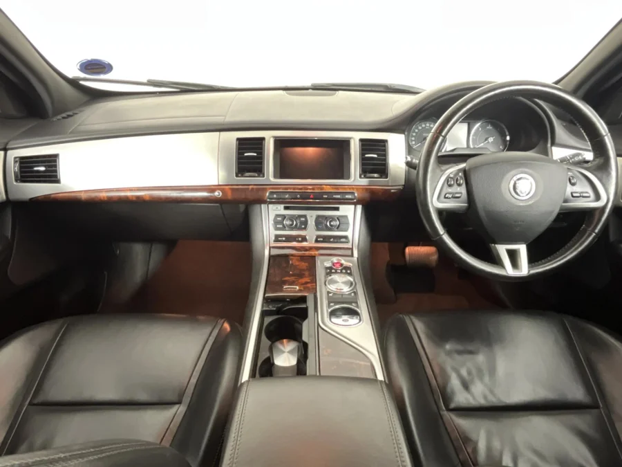 Used 2013 Jaguar XF 3.0D S Premium Luxury - WeBuyCars Gqeberha